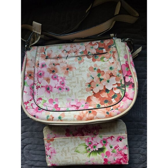 Floral Dana Buchman Crossbody Bag & Wallet Combo With Adjustable Strap Beige/Pin - Picture 2 of 6